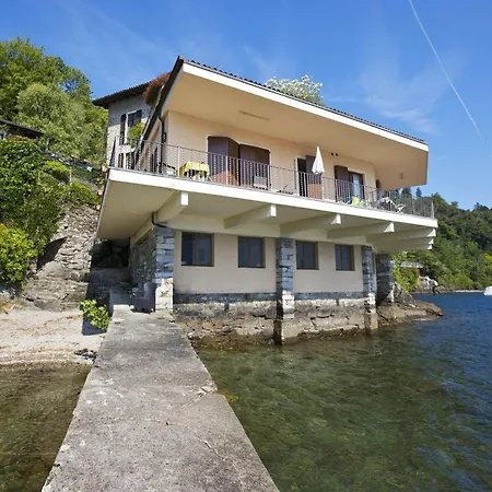 Casa La Terrazza Uno C Nyaraló Cannobio