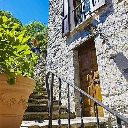 Casa La Terrazza Uno C Ferienhaus Cannobio
